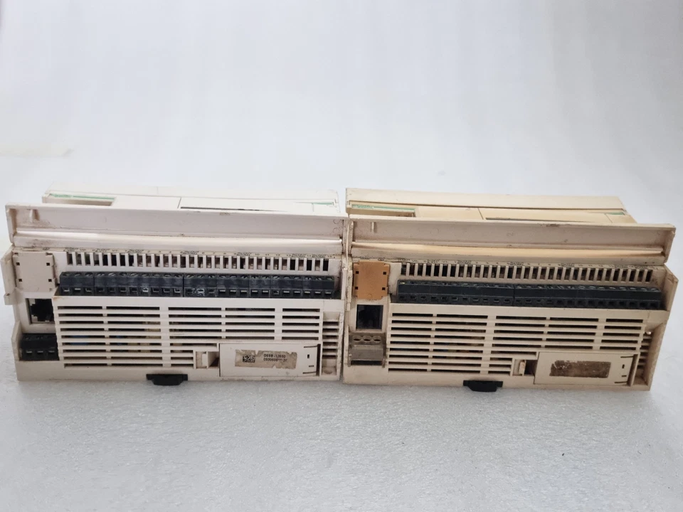 LOT OF 2 PCS SCHNEIDER TWIDO TWDLCDE40DRF 24VDC MADE IN INDONESIA FOR PARTS